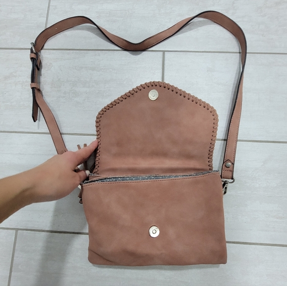 Francesca’s Martina Flapover Whipstitch Crossbody Bag in Pink with Tassels - Picture 7 of 10